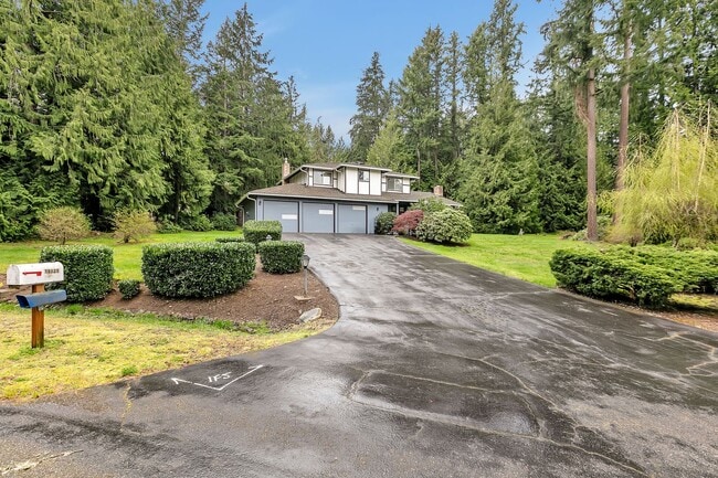 Photo - 4bed/2.25bath Stunning Remodeled Home on Expansive Wooded Lot in Woodinville