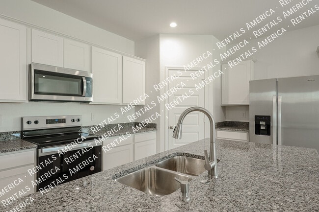 Photo - 38060 W Frascati Ave