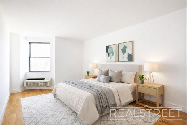 Photo - LUXURY 2 BED LOFT in Queens! Unidad 610