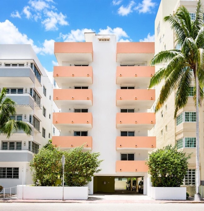 Photo - 4122 Collins Ave Unidad 6A