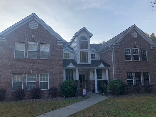 Building Photo - 4323 Lotus Ct Unit Riverwood - 4323 F Lotus Ct