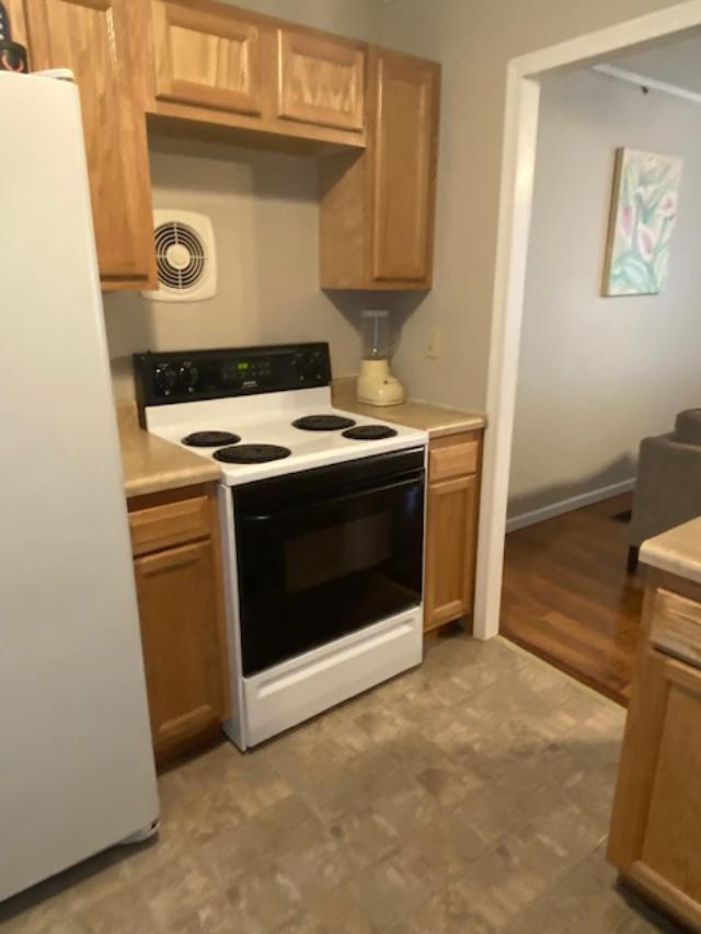 Quiet Neighborhood 3 Bedroom Home with Garage