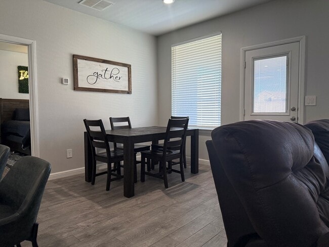 Photo - 7106 Saguaro Rd