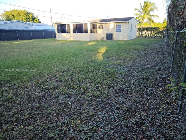 Photo - 1000 NE 13th Ave