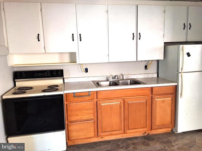 Photo - 1015 Chestnut St Unit 2