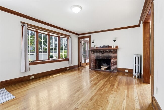 131 Highland Ave Unit 1