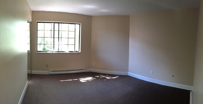 Bedroom 1 - 1832 Spruce St Unit 3