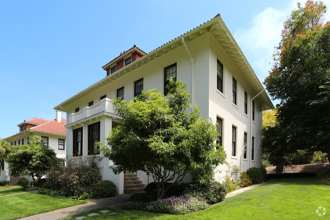 Photo - The Presidio Residences Apartments