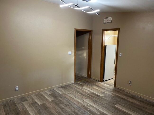 Photo - 1652 Barney Bass Rd