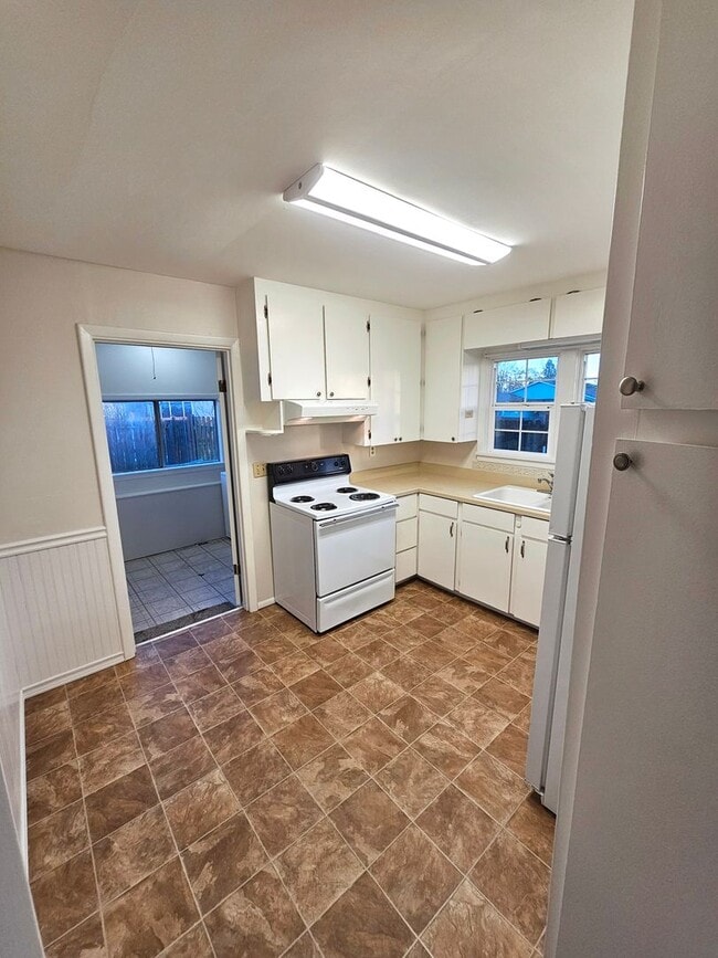 Photo - 2 Bedroom, 1 Bath House in Oregon City