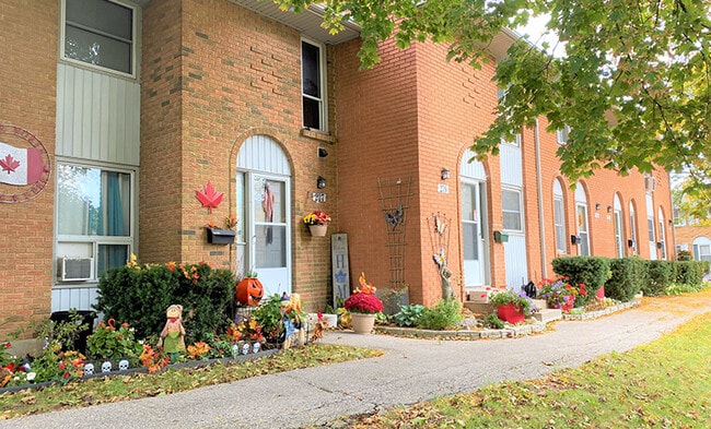 Photo - Berkshire Village