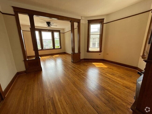 Building Photo - 1410 N St Louis Ave Unit #3 Rental