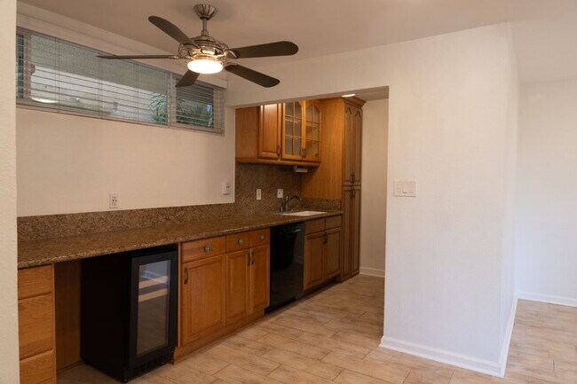Photo - 465 S Los Robles Ave Unit # 2