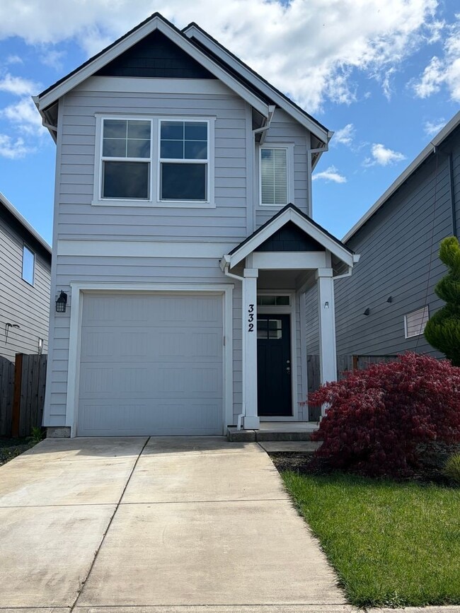 Building Photo - Newer Home in the Newberg Riverfront Development