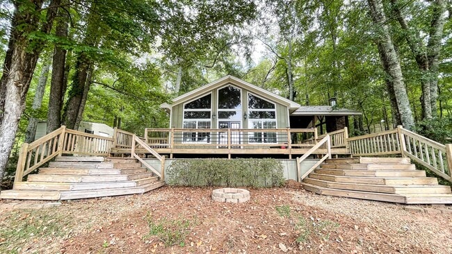 Building Photo - 201 Lee Rd Rental