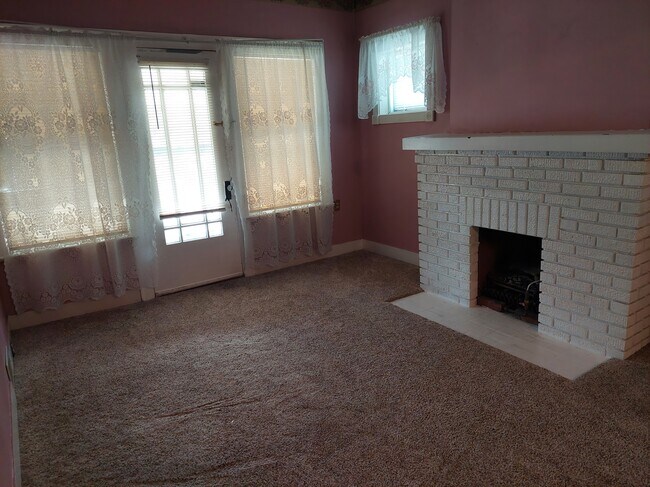 8706 Denison Ave Unit 2