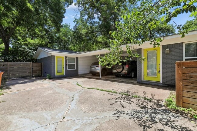 Photo - 4523 Avenue H