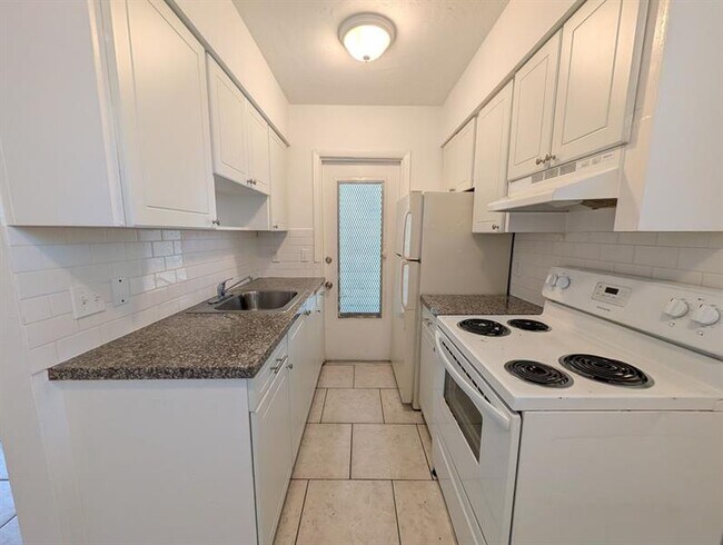 Photo - 1061 NE 23rd Terrace