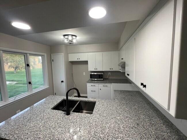 Photo - 3722 S 75th St Unit 3722