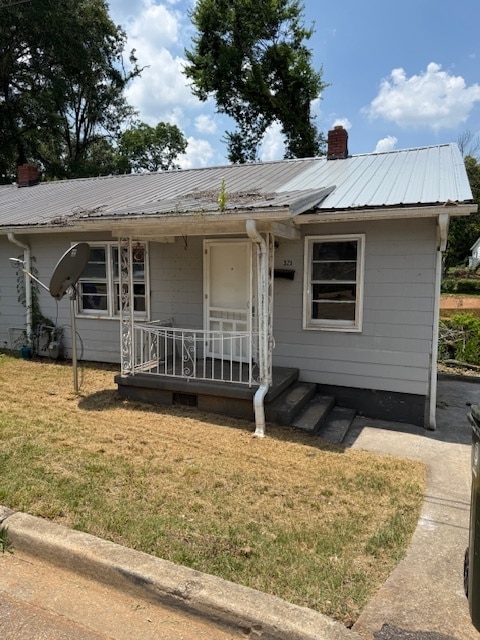 Building Photo - 321 Douthit St Rental