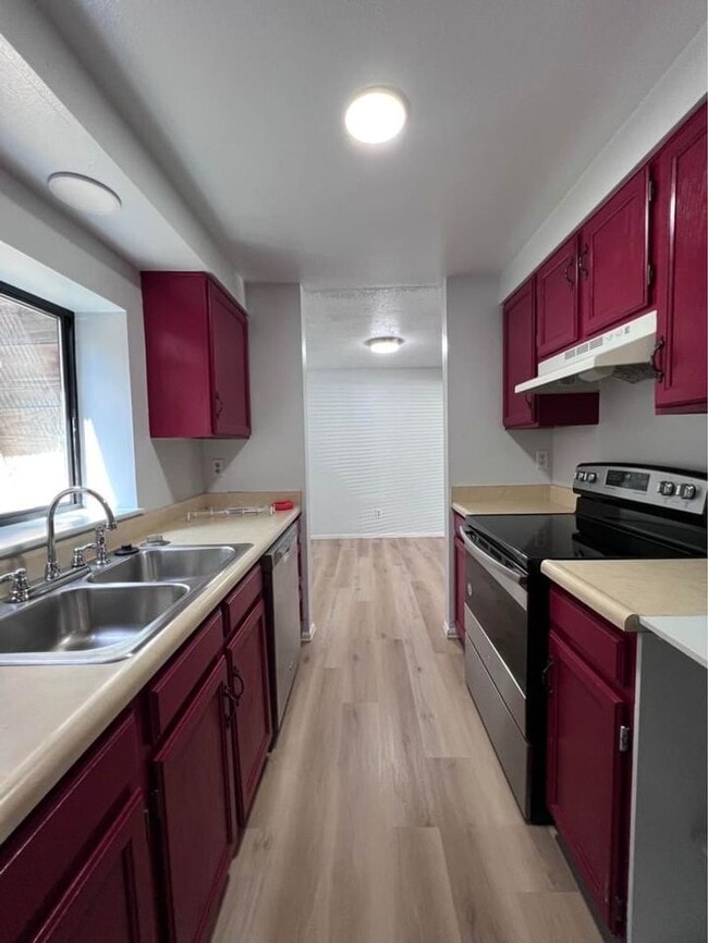 Photo - Newly remodeled 2bedroom 1 bath, includes ...