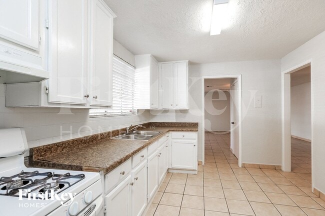 Photo - 3021 W Camelback Rd