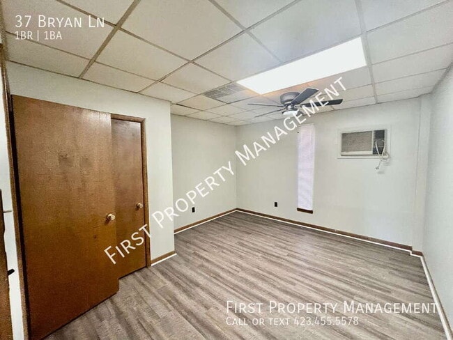 37 Bryan Ln