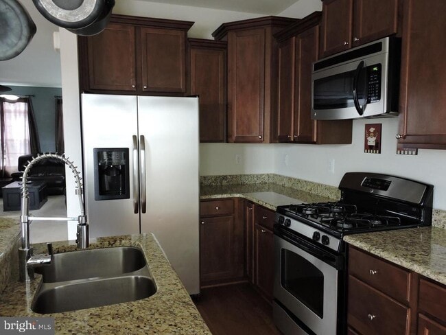 Building Photo - 20772 Brunswick Ln