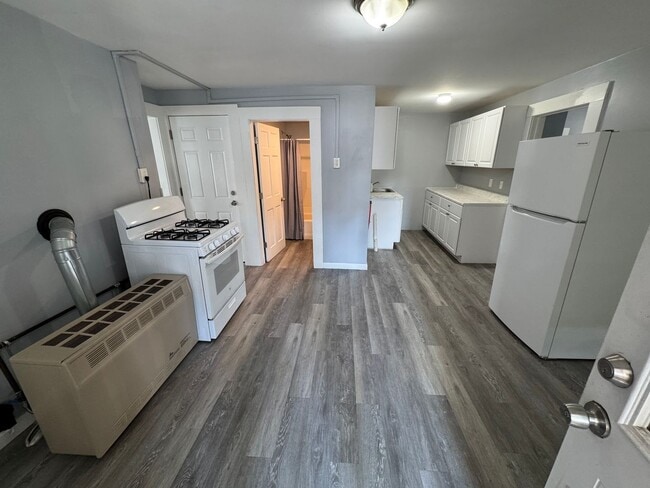 Photo - 412-414 Manchester St. Unit 414-2