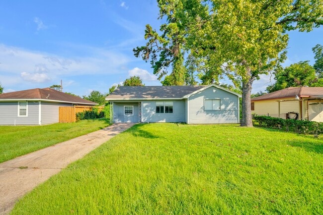Photo - 7237 Boggess Rd