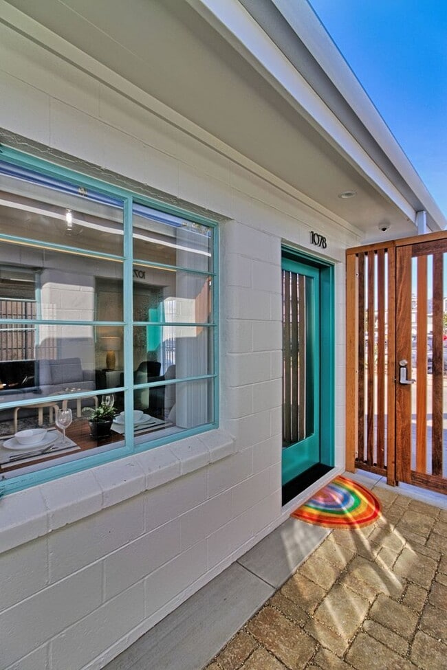 Photo - 1078 Seaward- MFR Unidad 1