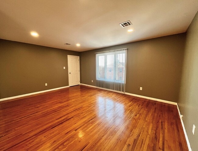 7100 Durham Ave Unit 2