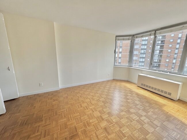 Photo - 500 W 43rd St Unit 26D