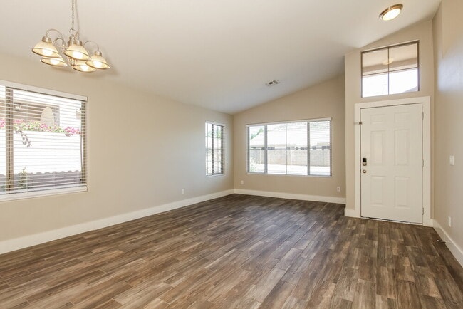 Photo - 25832 N 66th Dr
