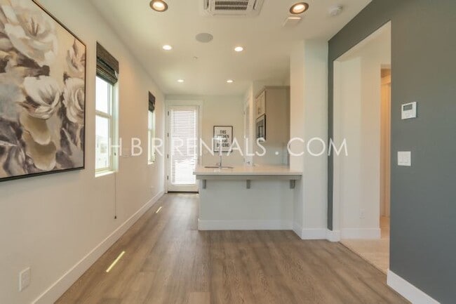 Photo - Welcome to your new casita in Tracy, CA! +...