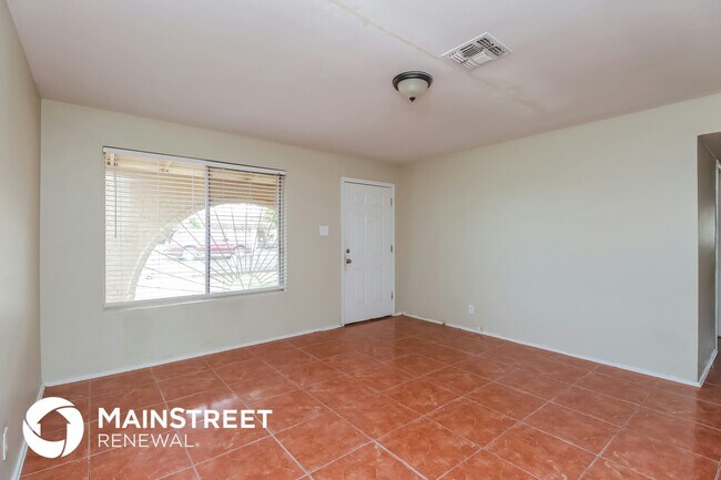 Photo - 3733 W Cypress St