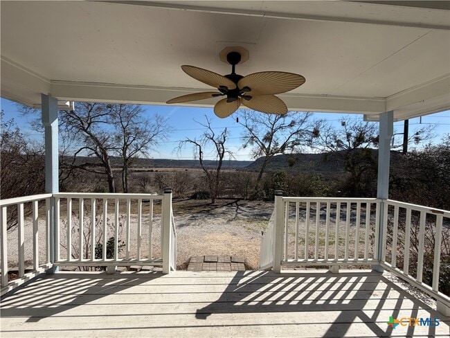 Photo - 200 Peggs Pl