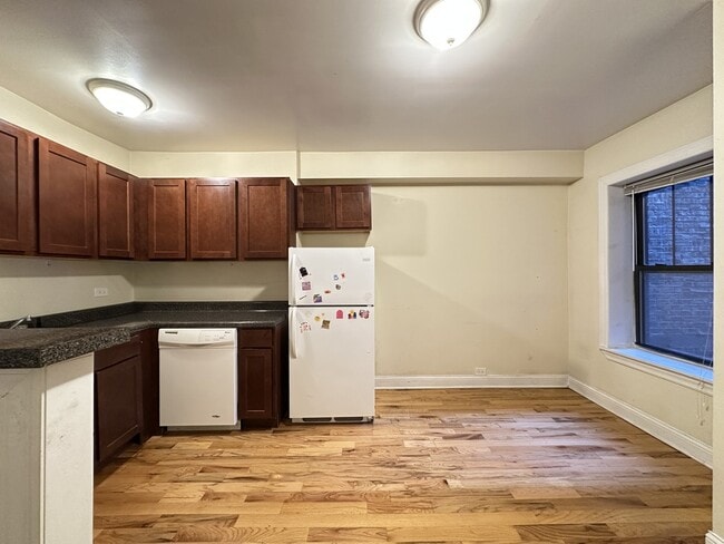 Photo - 1314 N Dearborn Unit 302