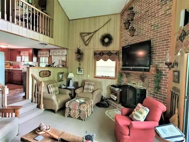 Photo - 328 Possum Trot Trail