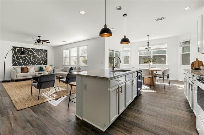 Photo - 1183 Lanier Springs Dr NE