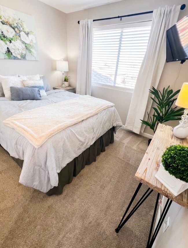 Photo - 2719 W Angel Way