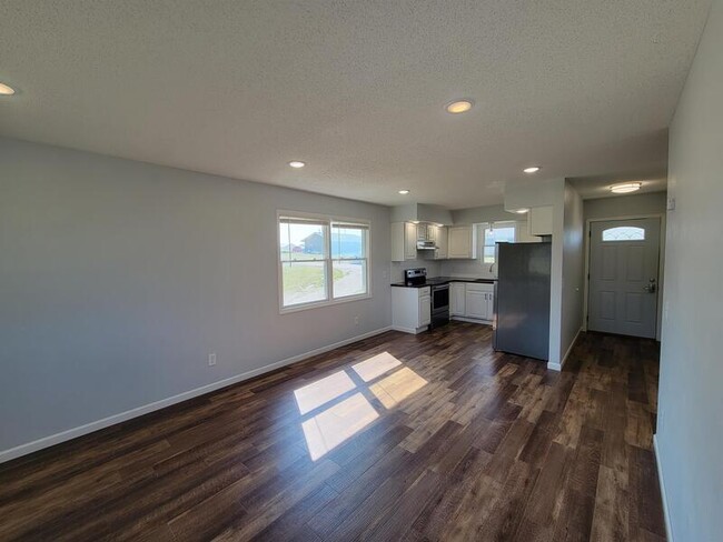 Photo - 2256 Fairfax Dr