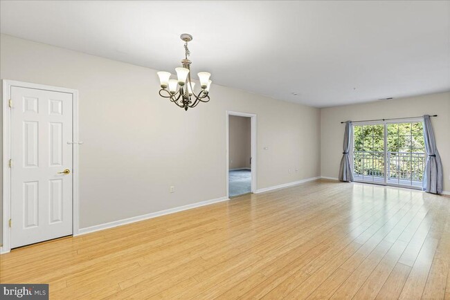 Building Photo - 224 Breeders Cup Dr