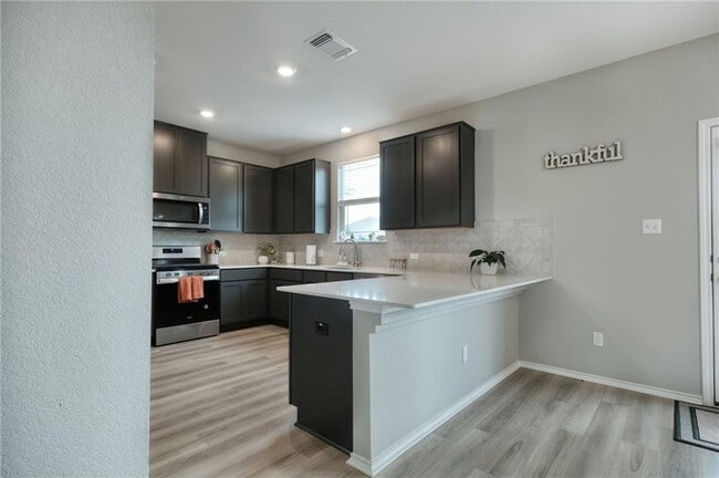 Photo - 209 Asher Blue Dr