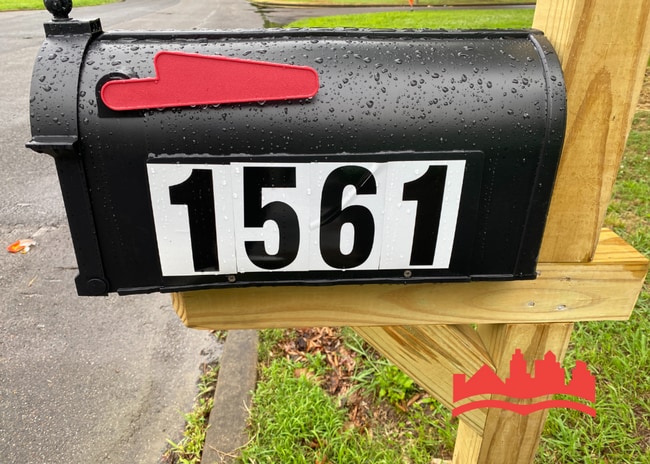 Photo - 1561 Winfield Rd