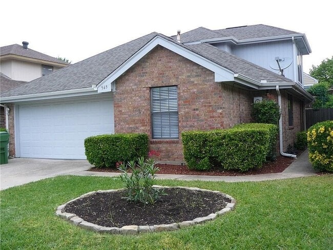 Photo - 565 Briarcliff Dr