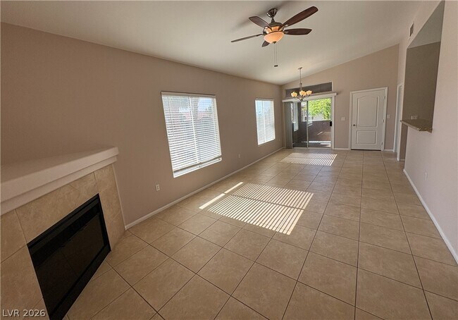Photo - 2305 W Horizon Ridge Pkwy Unit 3923