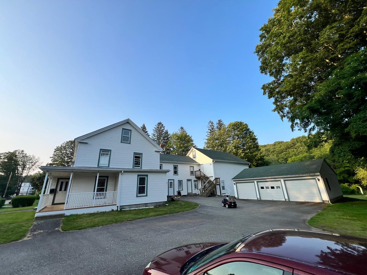 Photo - 2 Lincoln St Unidad 2