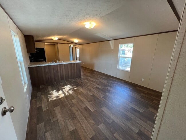 Photo - New 3 bedroom 2 bath in a Mobile Home Park