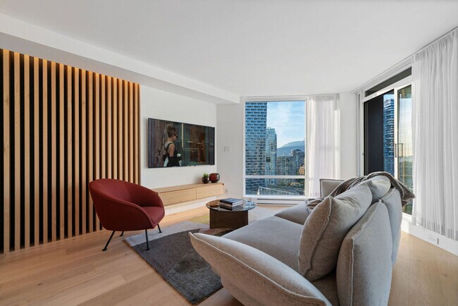 Photo - 583 Beach Crescent Unit SI ID1520574P